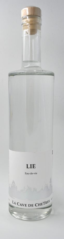 lie eau-de-vie premium spiritueux haut-de-gamme fribourg spiritueux 43% volume la cave de cheyres distillerie michel fine eau-de-vie terroir fribourg terroir fribourgeois ancestral remède articulations