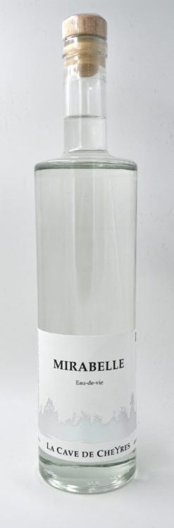 Mirabelle eau-de-vie premium spiritueux haut-de-gamme fribourg spiritueux 43% volume la cave de cheyres distillerie michel fine eau-de-vie terroir fribourg terroir fribourgeois ramassé à la main